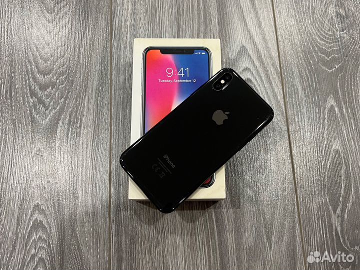 Телефон iPhone X 256 Gb Black