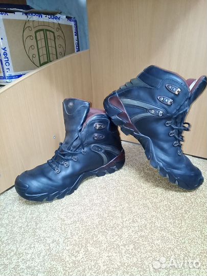 Merrel,кожаные ботинки