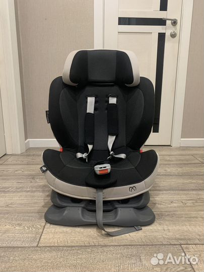 Автокресло Ailebebe Swing Moon Premium