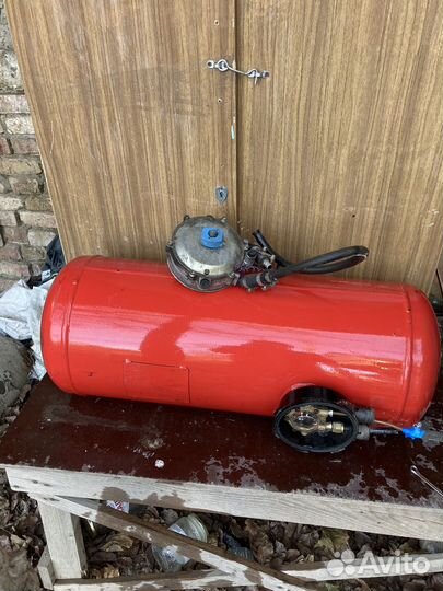 Газовый баллон для автомобиля