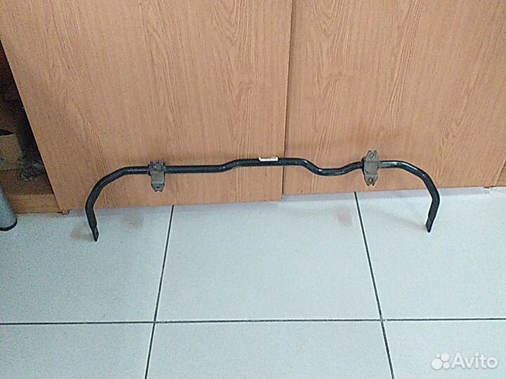 1K0 411 303 BK Стабилизатор передний Skoda Octavi