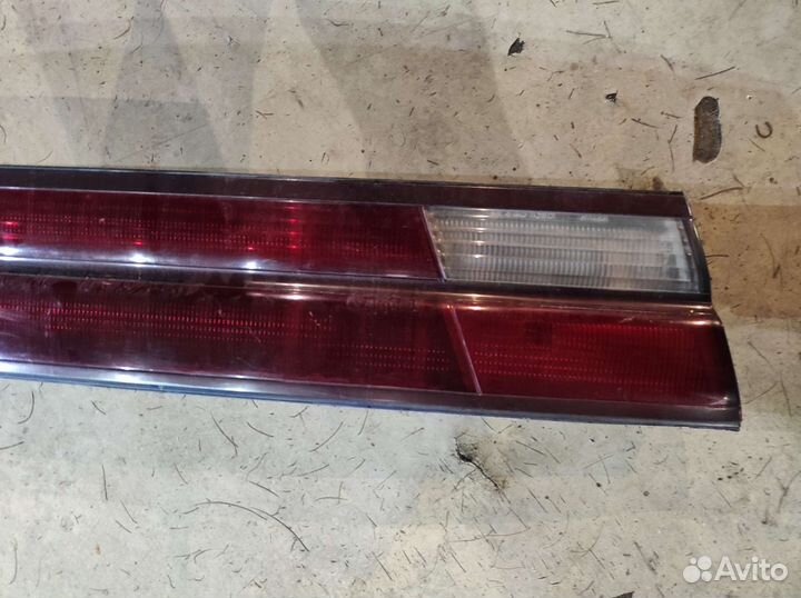 Вставка багажника/фальшпанель Nissan Cefiro A32