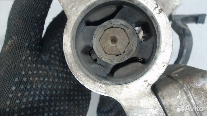 Рычаг подвески Volkswagen Touran, 2006