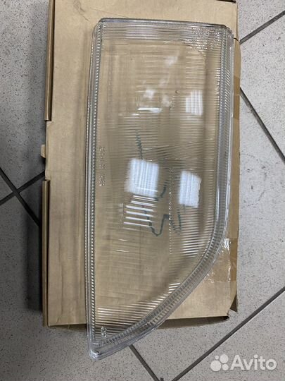 Стекло фары левое Ford Escort с 1990 по 1994. г