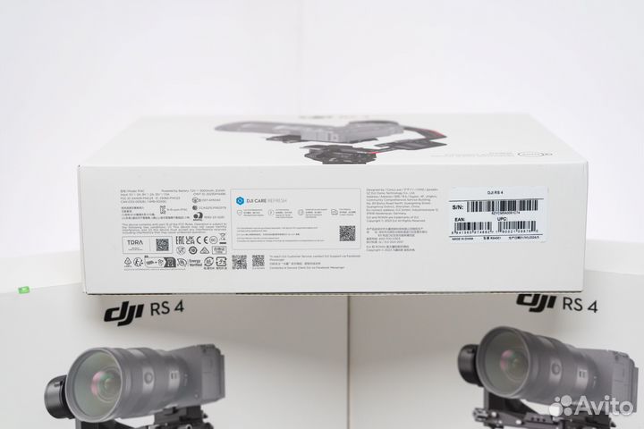 DJI RS 4 Gimbal Stabilizer