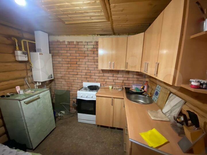 Дом 42 м² на участке 6 сот.