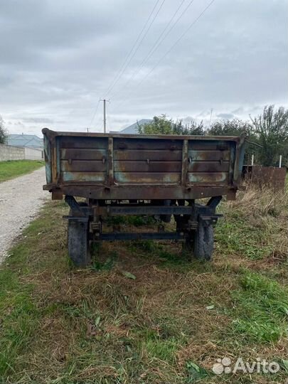 Прицеп тракторный