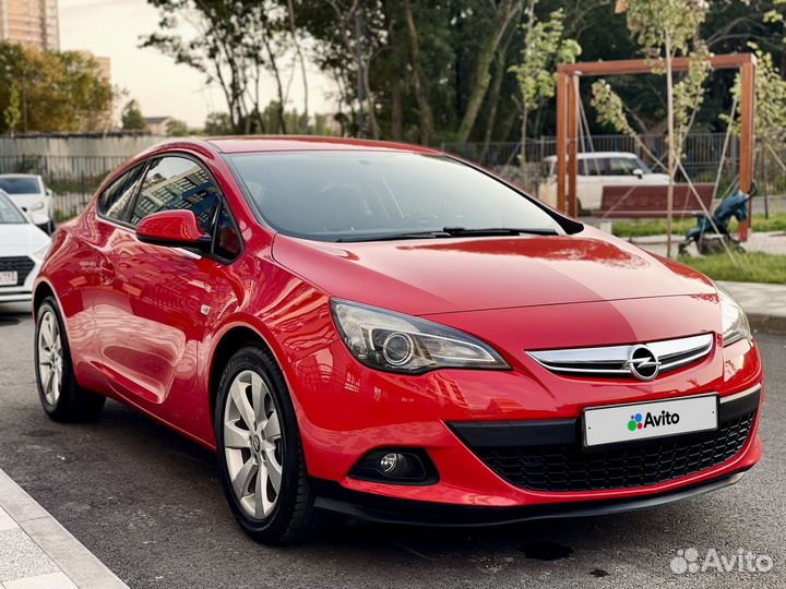 Opel Astra GTC, 2011