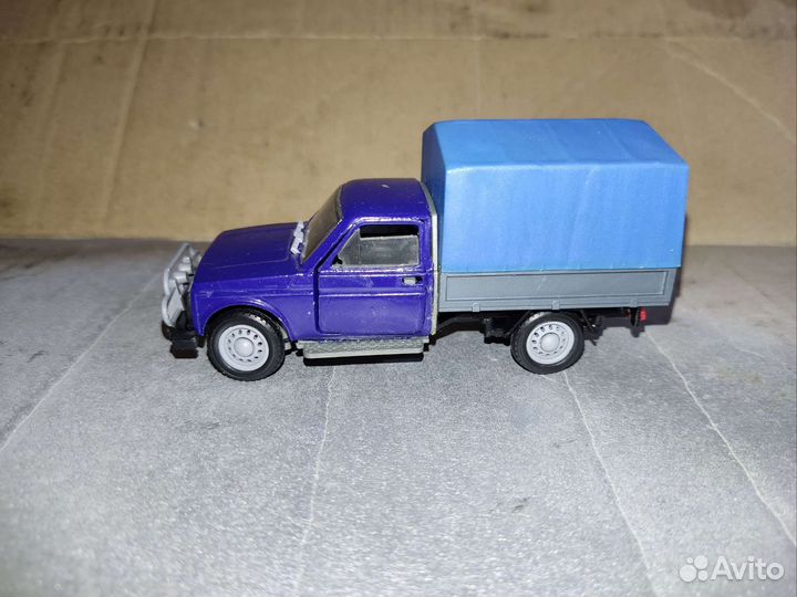 Нива фвк 2302 Агат 1:43