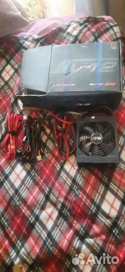 Aero cool v12-1000