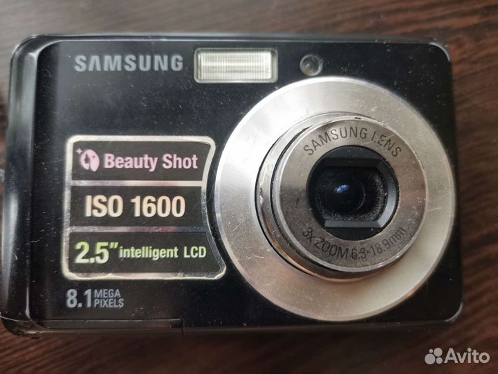 Компактный фотоаппарат Samsung