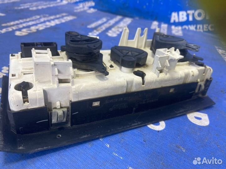 Блок управления печкой. Renault Premium грузовой