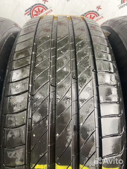 Michelin Primacy 4 215/65 R16