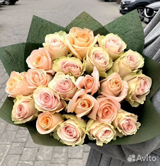 Монобукет из 21 розы Эквадор