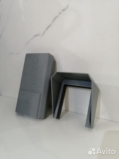 Козырек солнцезащитный для эхолота Garmin 4+