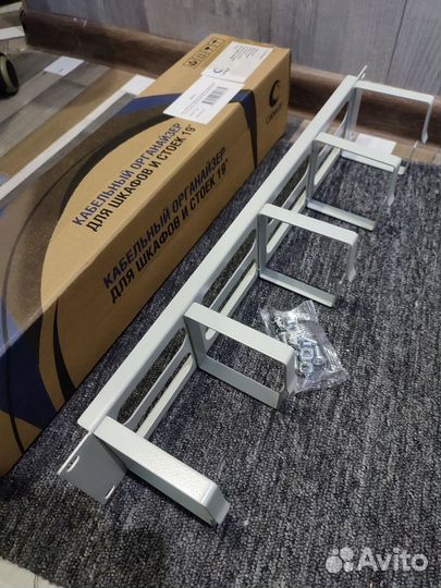 Кабельный органайзер горизонтальный 19 2U JB08-2U