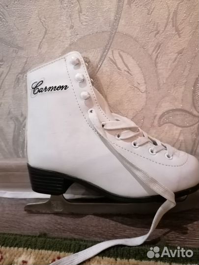 Коньки фигурные