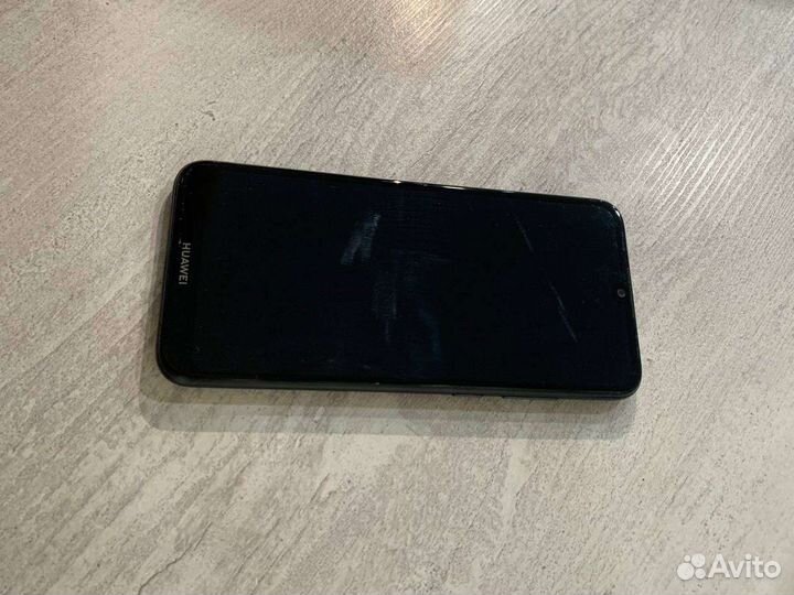 Телефон Huawei Y6s