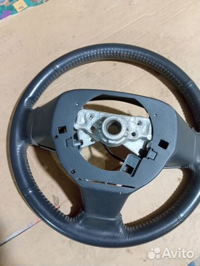 Руль toyota rav4 30