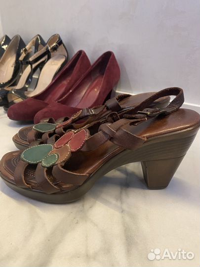 Отдам туфли, кеды