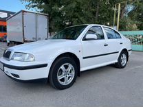 Skoda Octavia 1.6 MT, 1998, 250 000 км, с пробегом, цена 590 000 руб.