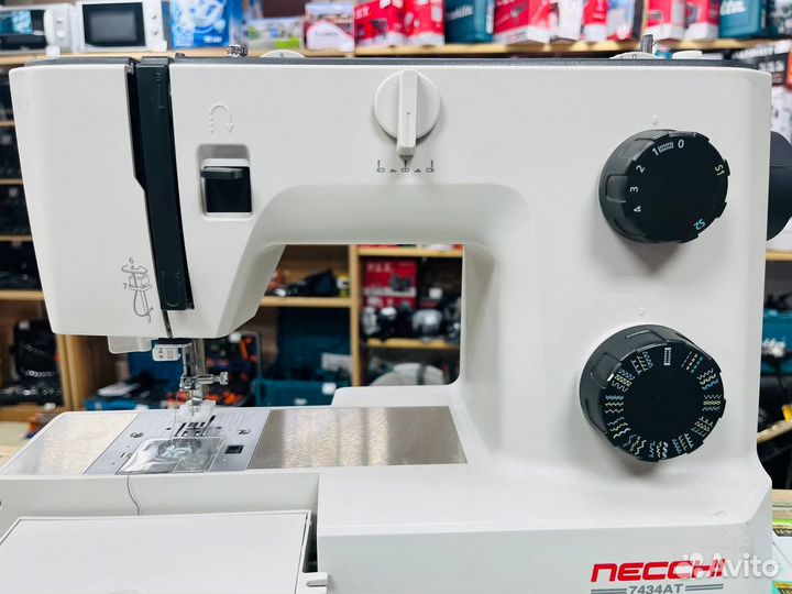 Швейная машина Necchi 7434AT