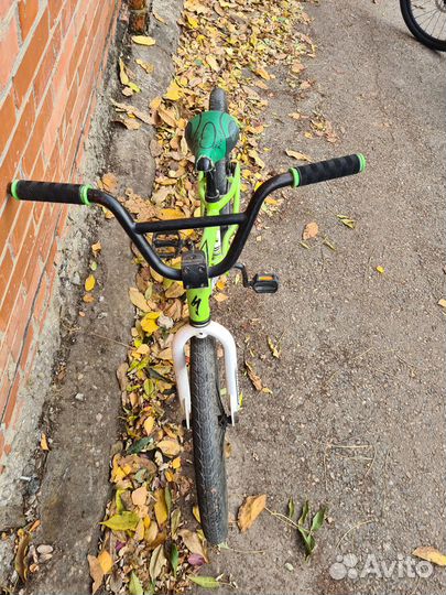 Specialized Hotrock на 6-9 лет