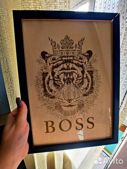 Рисунок на дереве