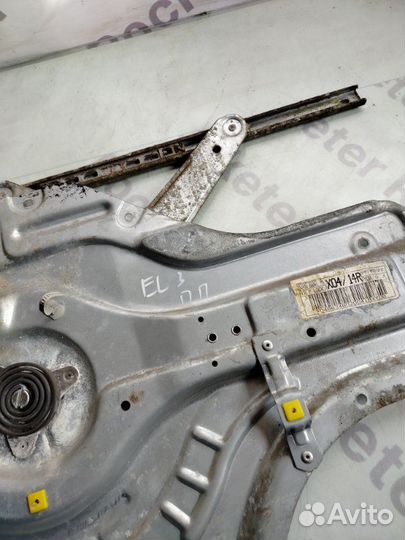 Стеклоподъемник передний правый Hyundai Elantra XD