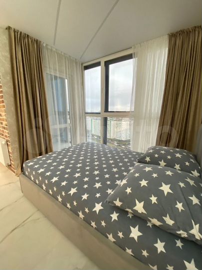 Квартира-студия, 35 м², 17/25 эт.