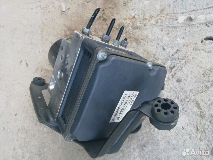 Блок абс бмв BMW e70