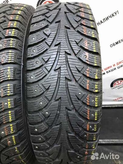 Hankook Winter I'Pike 215/65 R17 98T