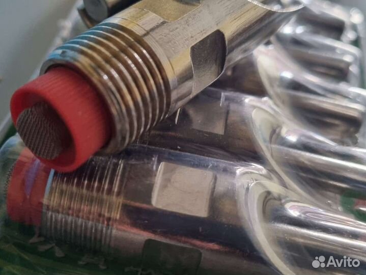 Поилки для поросят ниппельные металлические