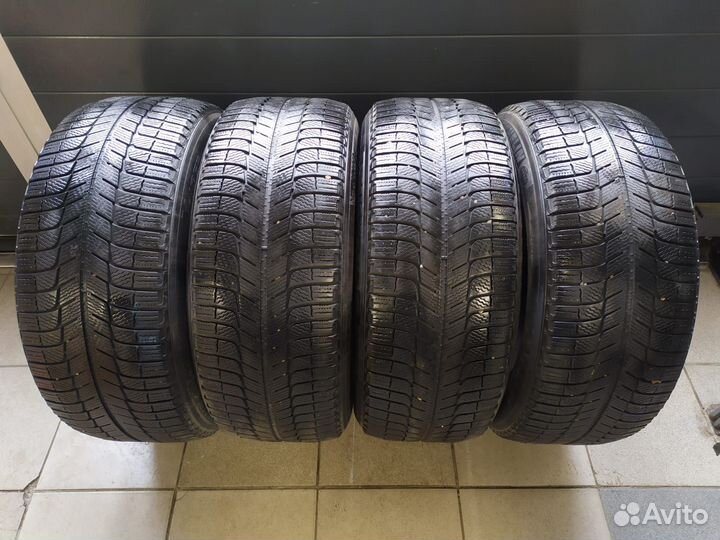 Michelin X-Ice 235/55 R17 99H