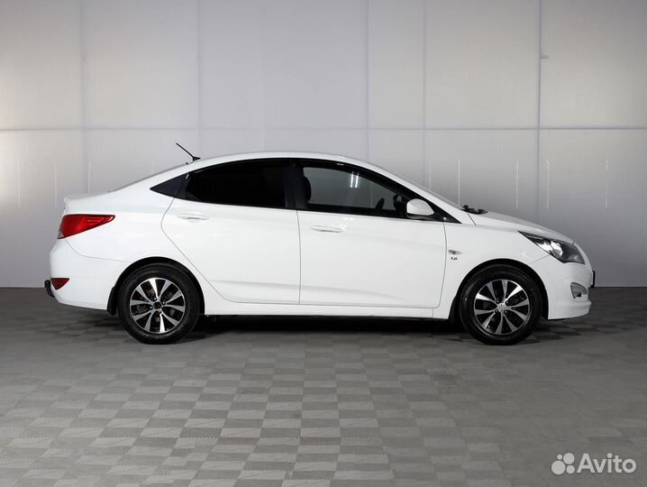 Hyundai Solaris 1.6 МТ, 2015, 129 998 км