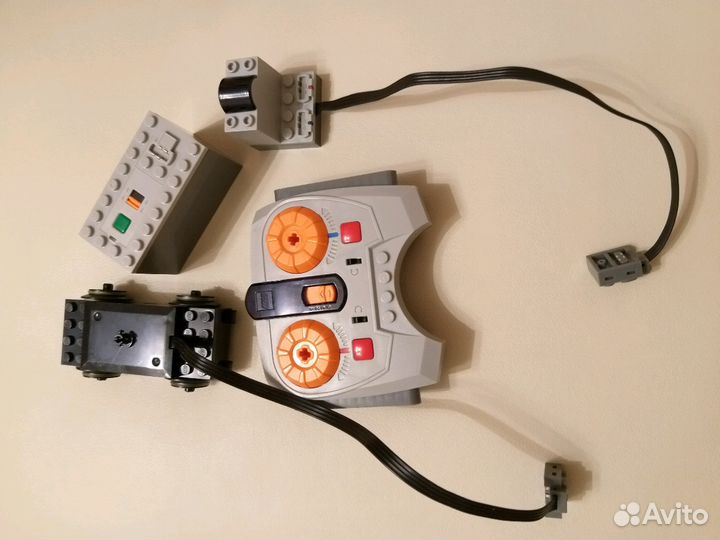 Набор моторизации поезда лего(нового и старого обр