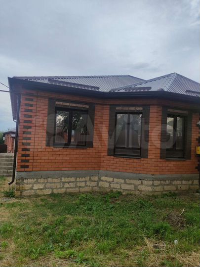 Коттедж 93 м² на участке 3 сот.