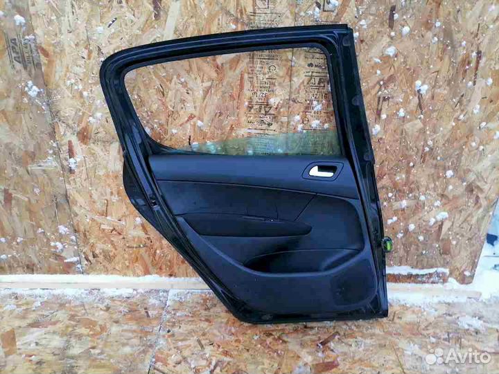 Дверь задняя левая Peugeot 308 4A/C T7W5F02