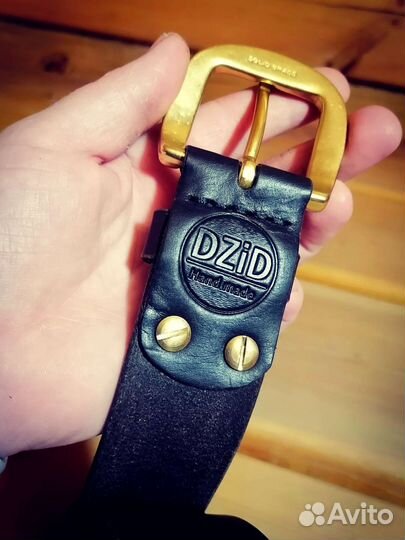 Мужской кожаный ремень