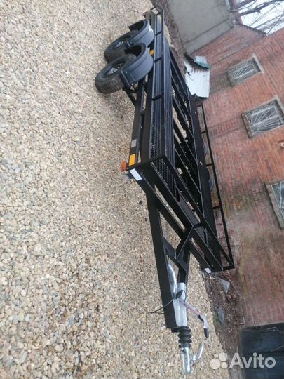 Прицеп легковой