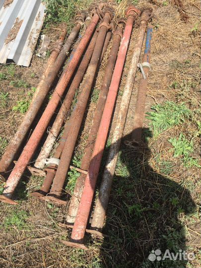 Сьроиьельный домкрат, стойка