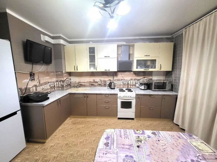 2-к. квартира, 65 м², 11/18 эт.