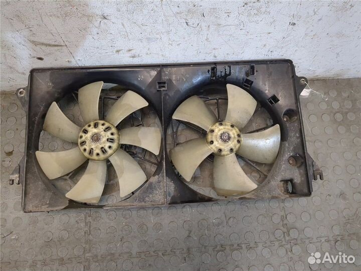 Вентилятор радиатора Toyota Celica, 2004