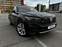 Volkswagen Touareg 3.0 AT, 2018, 129 300 км, с пробегом, цена 4 700 000 руб.