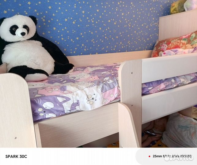 Двухъярусная кровать как новая