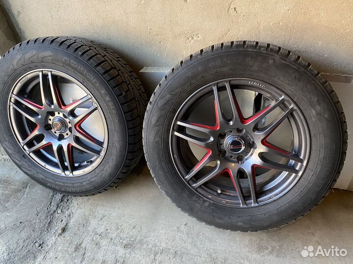 Nokian Tyres Hakkapeliitta 7 SUV 225/60 R17 103T