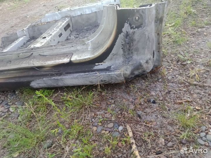 Средняя стойка кузова правая KIA RIO QB 2012