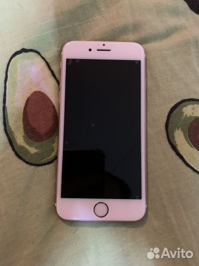 Телефон iPhone 6s