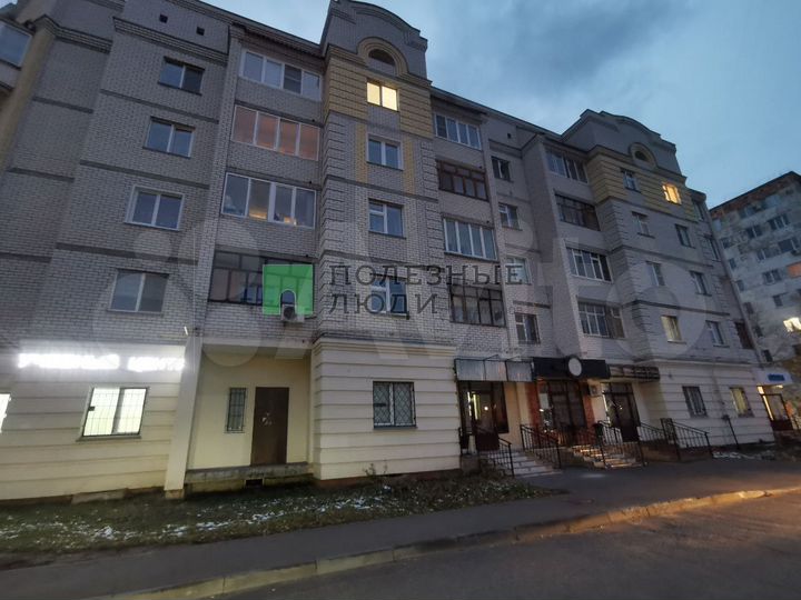 Продаётся нежилое помещение