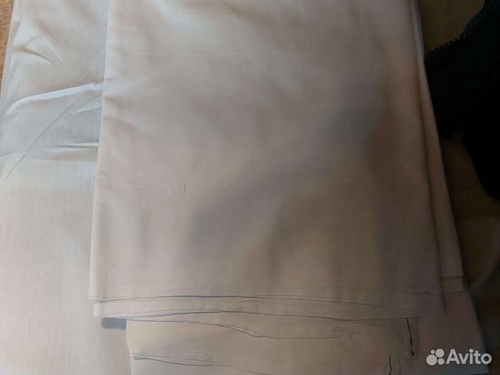 Постельное белье 1.5 новое